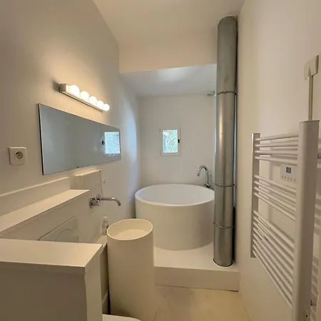 Maison Avec Terrasse, Quartier Roquette, Arles